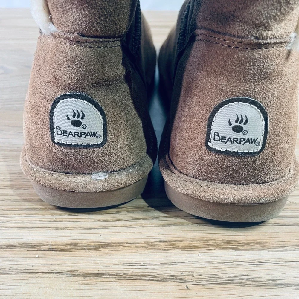 Bearpaw Embellished Suede Sheepskin Lined Boots Chocolate Brown Womens‎ Size